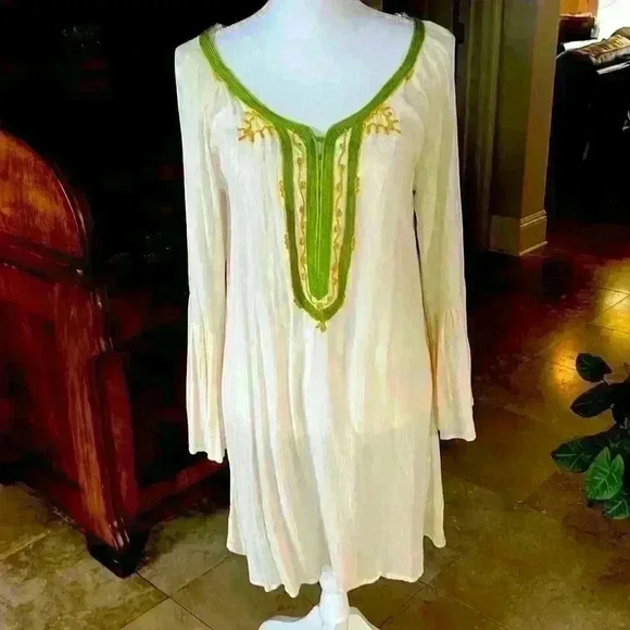 The Collection by L’SPACE ladies swim cover up. M. NWOT. Still has hanger straps - Picture 2 of 11